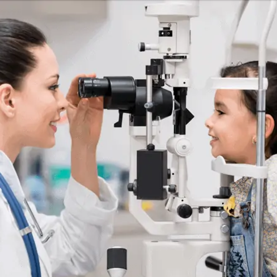 pediatric eye exam in Lima